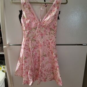 Pink Floral Mini Dress. Size Xs. Fits Like Size 00.